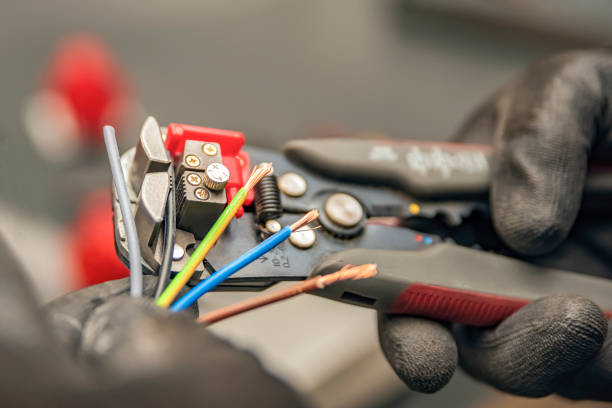Best Affordable Emergency Electrician  in Five Points, OH